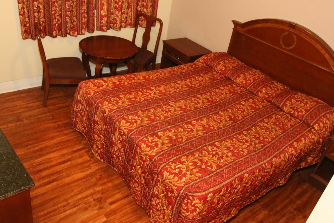 Holiday Motel - Santa Maria מראה חיצוני תמונה