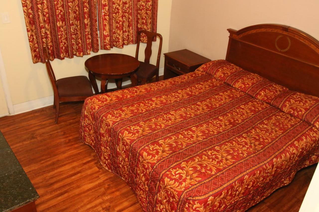 Holiday Motel - Santa Maria מראה חיצוני תמונה